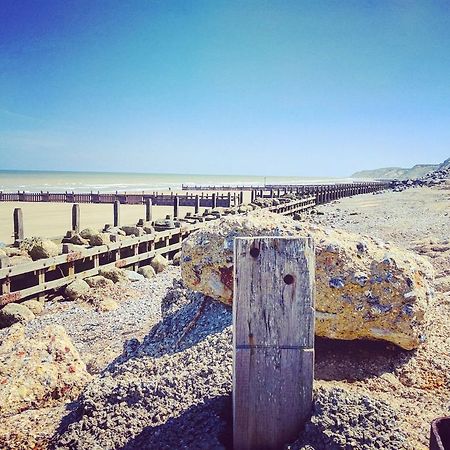 The White Horse Hotel Overstrand Bagian luar foto