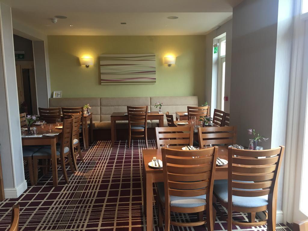 The White Horse Hotel Overstrand Bagian luar foto